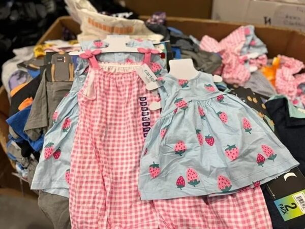Kids clothing pallet - Image 4