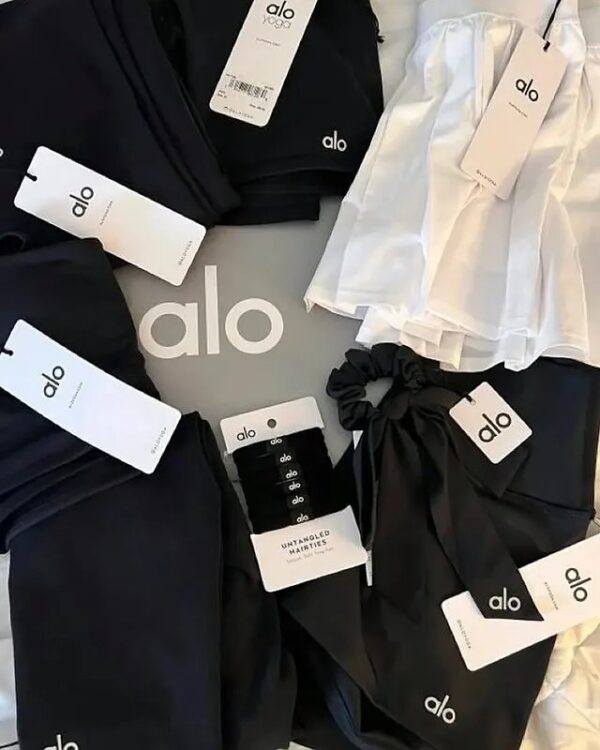 Alo yoga pallet